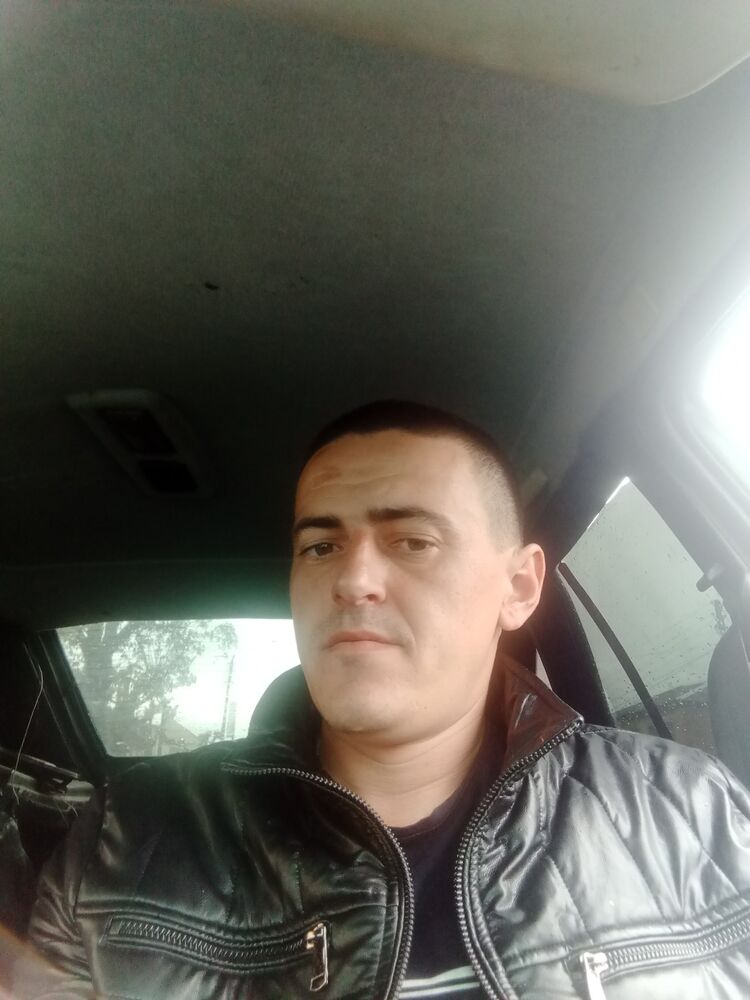  35306231  , 37 ,    