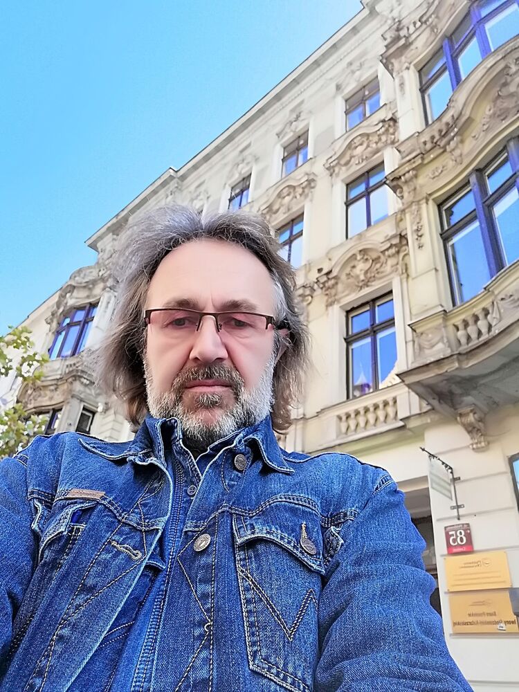  Belchatow,   , 58 ,   ,   , c 
