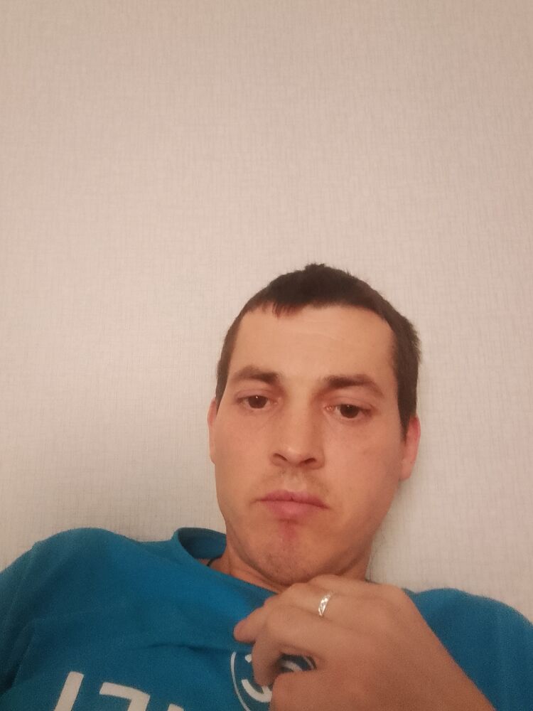  31725481  , 34 ,    