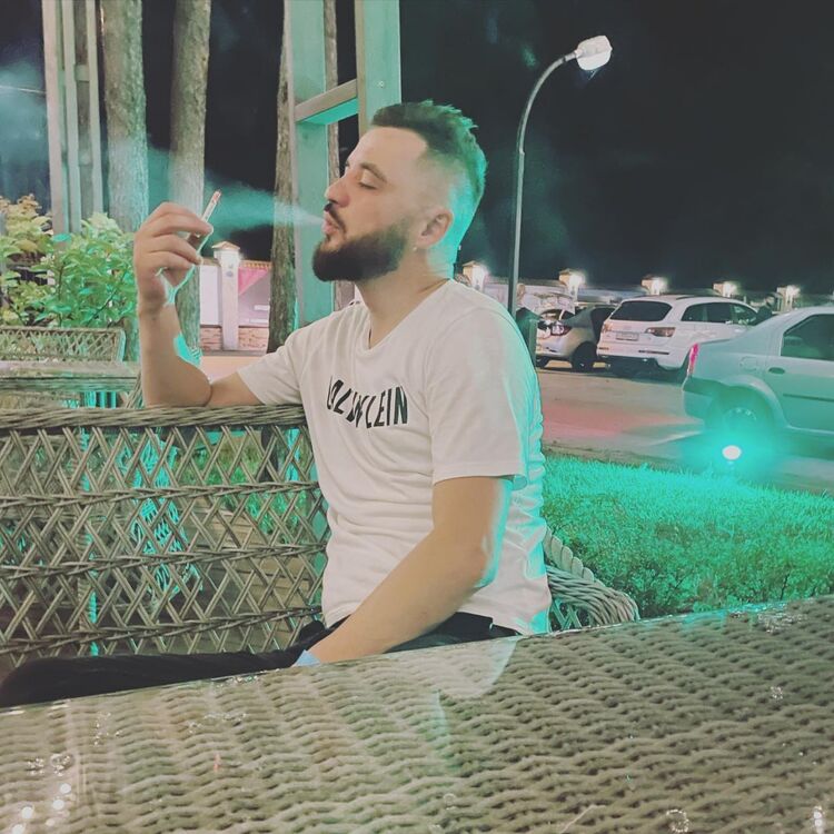  48758541  , 36 ,    