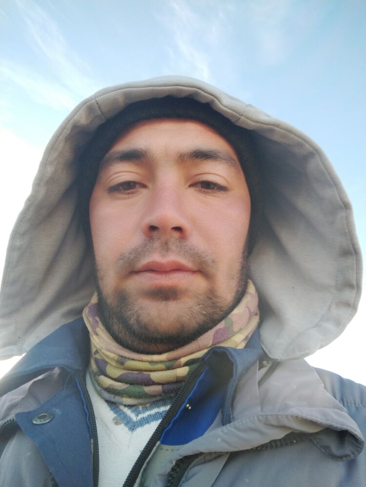  47272881  , 32 ,    