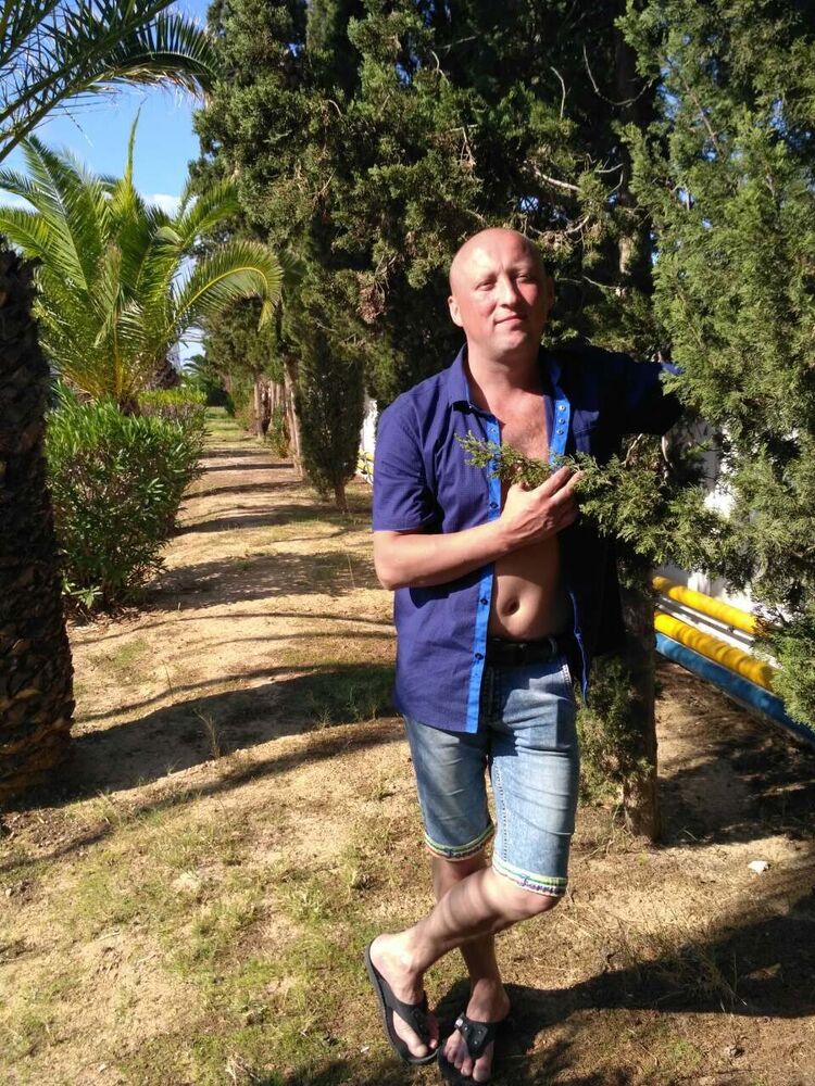  54648921  , 40 ,    -