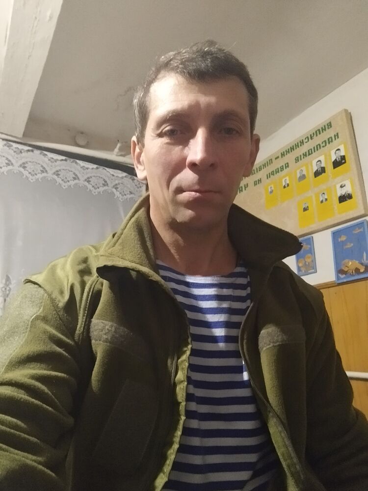  ,   Oleg, 51 ,   ,   , c 
