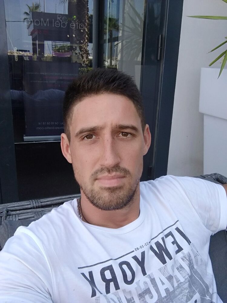  18370591  , 31 ,    