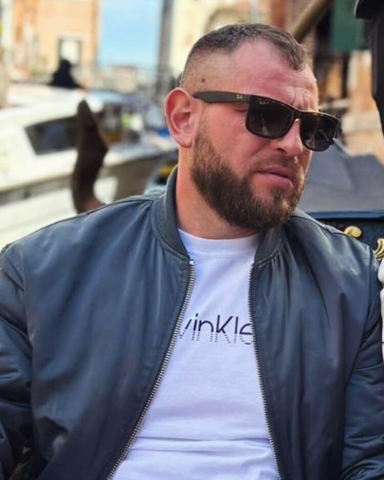  50011081  Victor, 37 ,    Noisy-Le-Sec