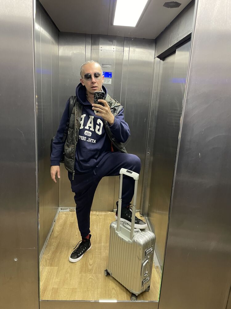  29480541  , 32 ,    
