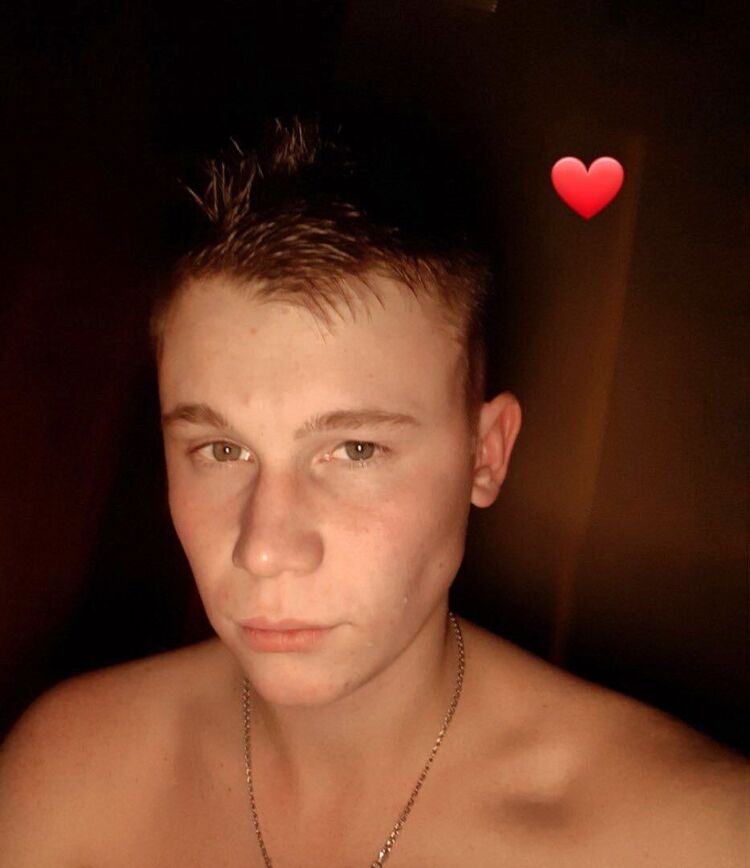  33288541  , 25 ,    