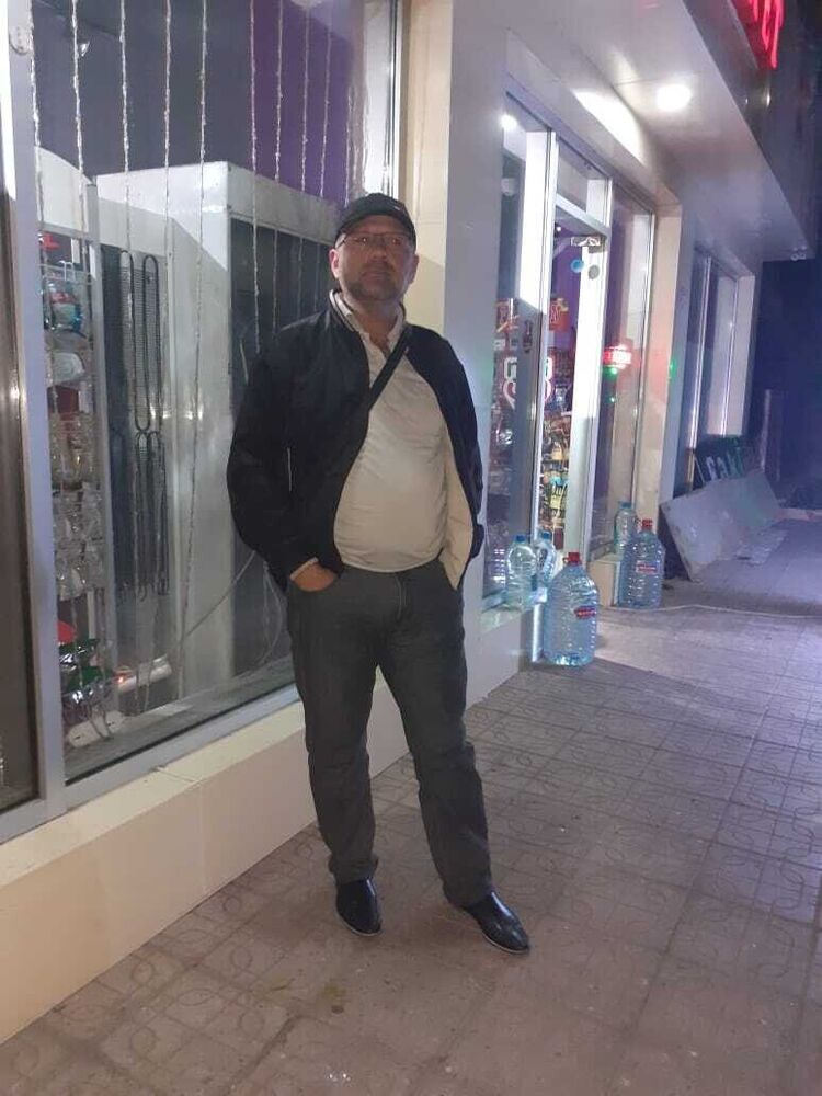  ,   Rafael, 47 ,   ,   , c 