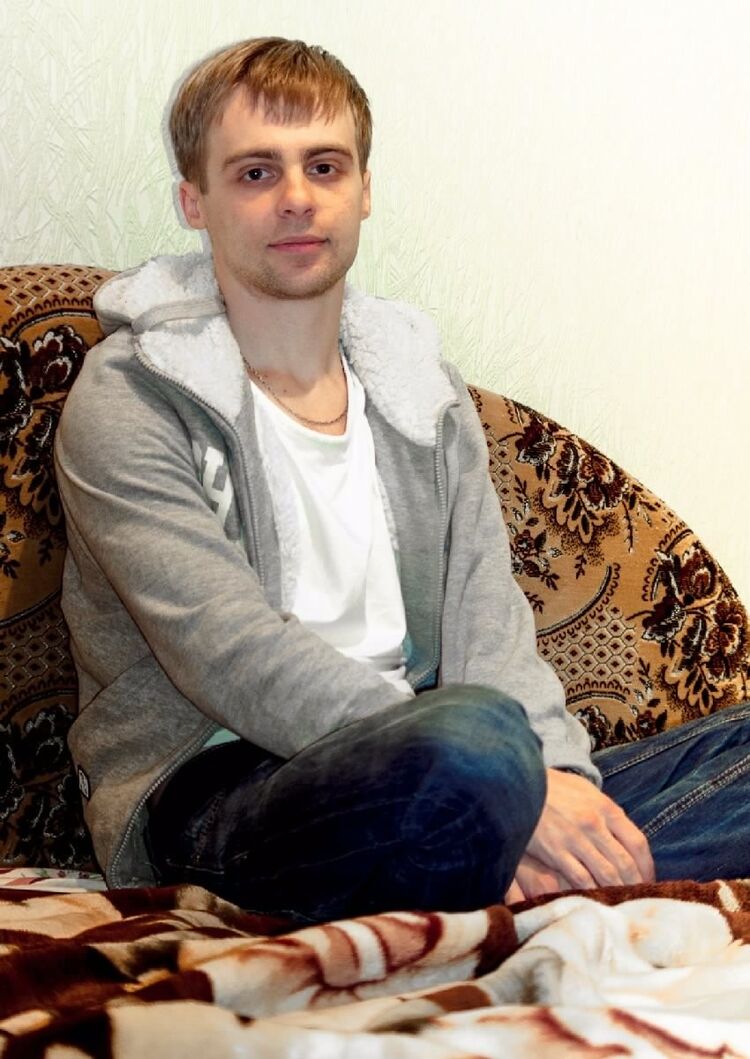  6695191  Andrei, 38 ,    