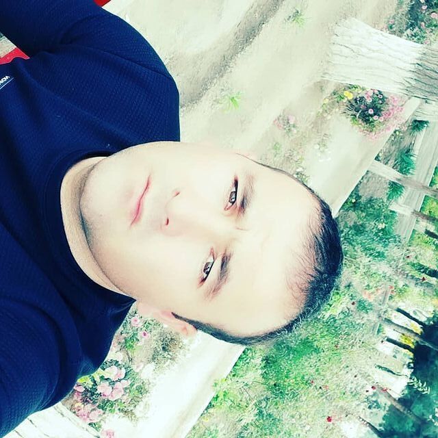  22943261  Temur, 32 ,    