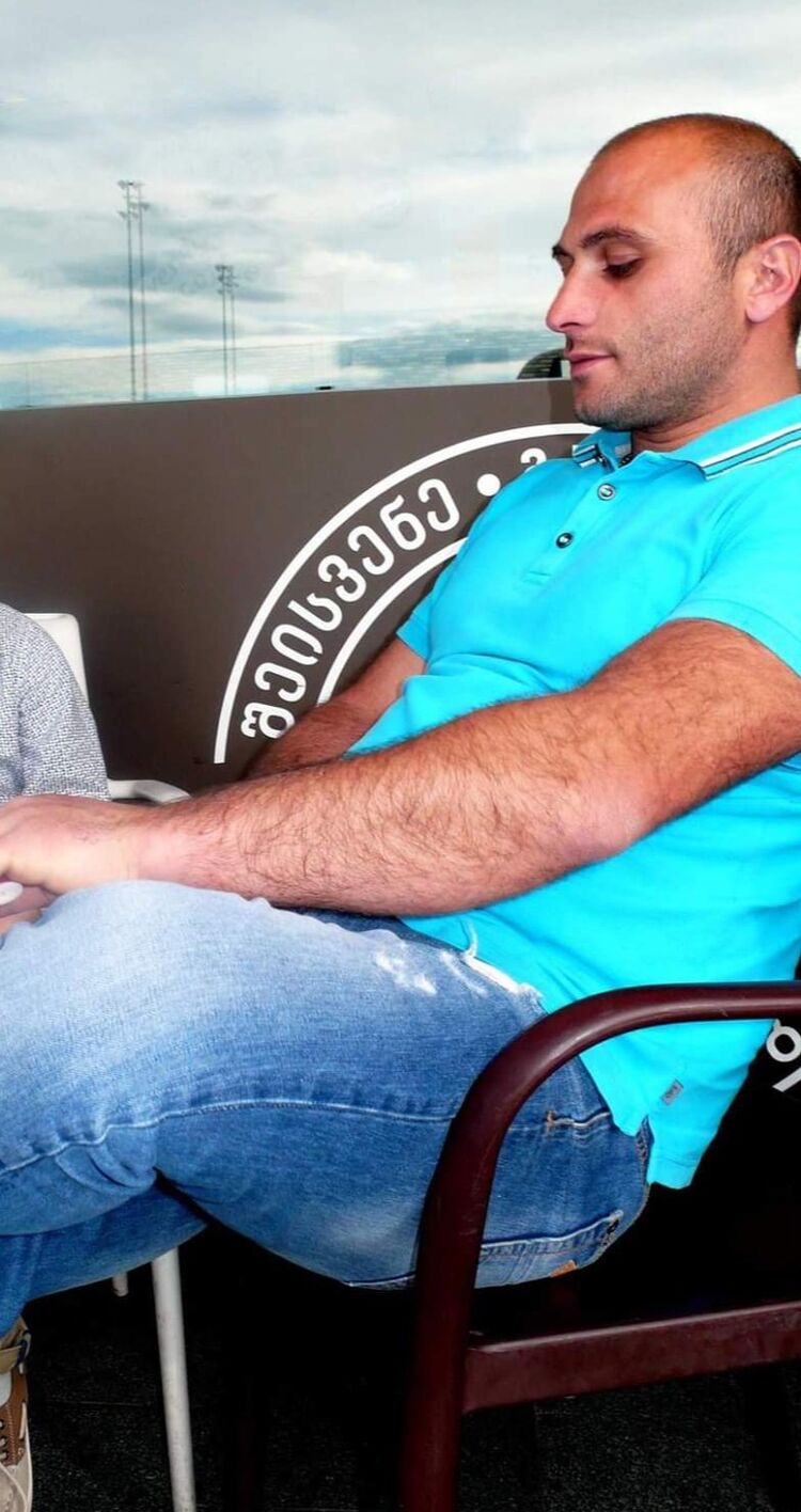  45273781  Shalva, 40 ,    -