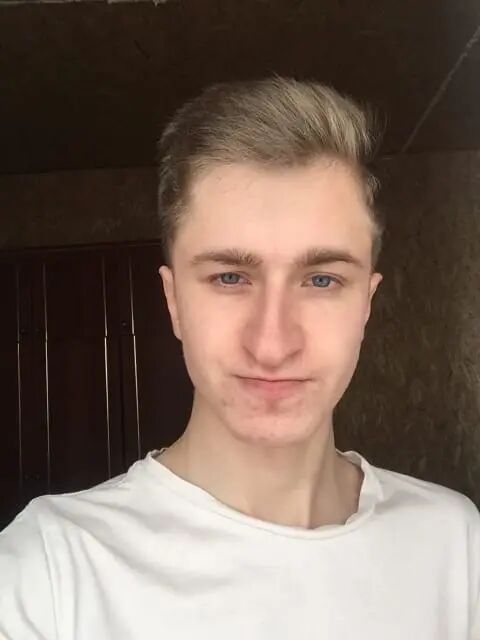  ,   Mikhail, 22 ,   ,   