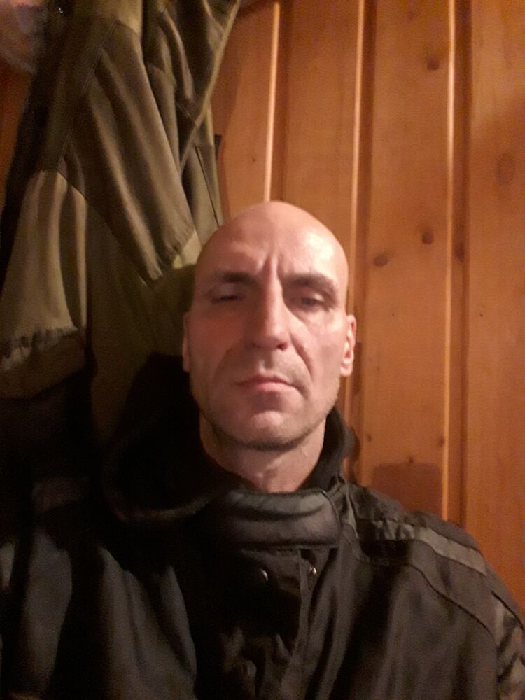  30025221  , 52 ,    