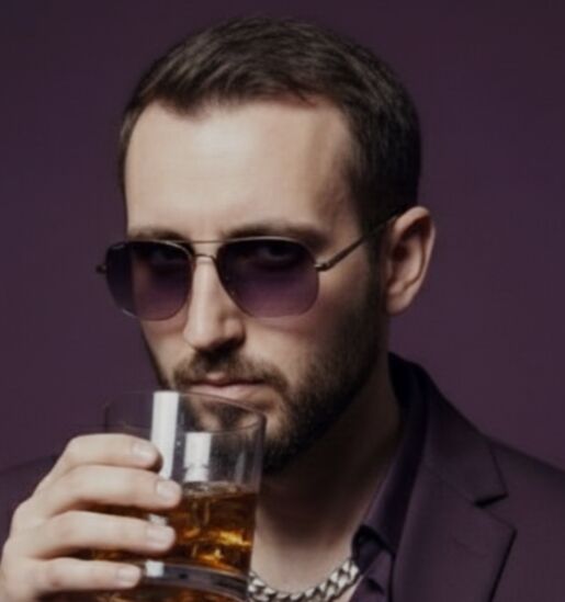 ���� 56102271 ������� Ali, 40 ���, ���� ���������� � Palais-Bourbon