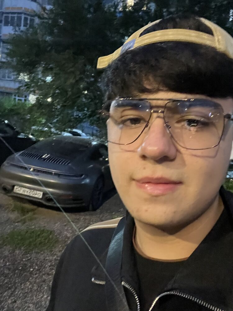  53853211  MUMINOV, 20 ,    