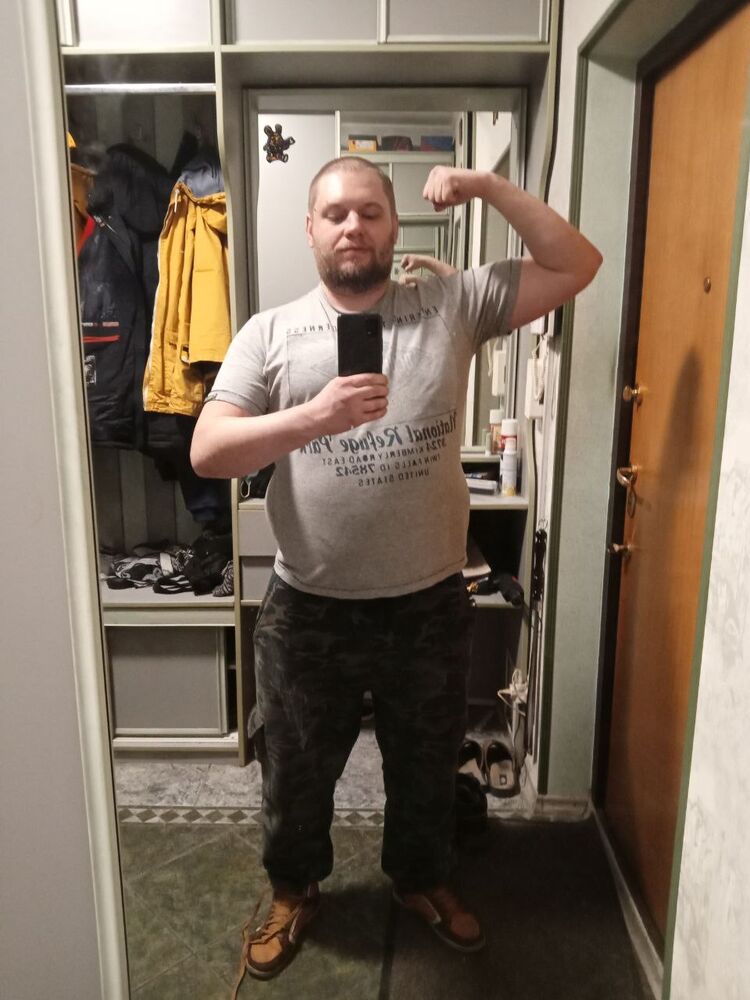  42504471  Escow, 35 ,    
