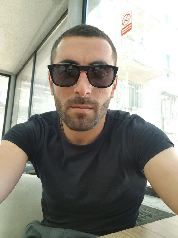 ���������� �������, ���� ������� Zviadi, 38 ���, ������������ ��� ������, ����� � ���������