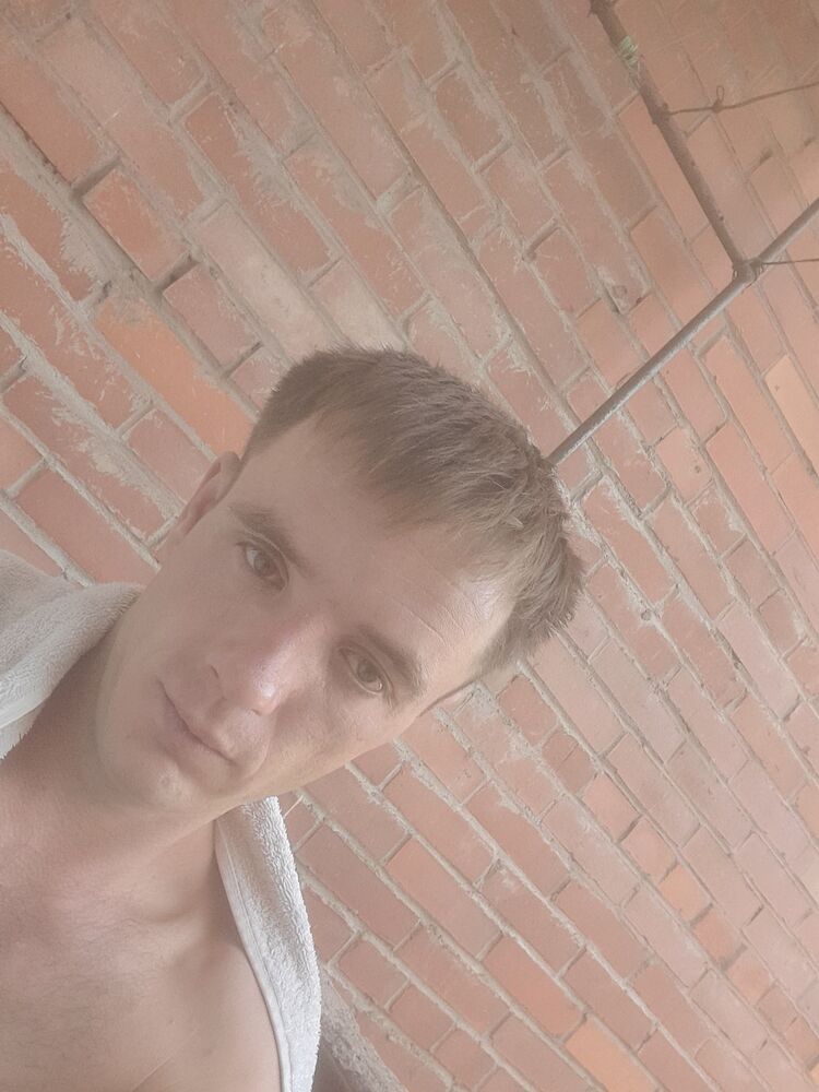  28093421  , 33 ,    