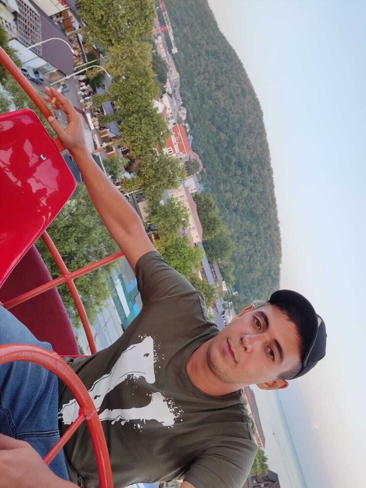  33204291  , 26 ,    --