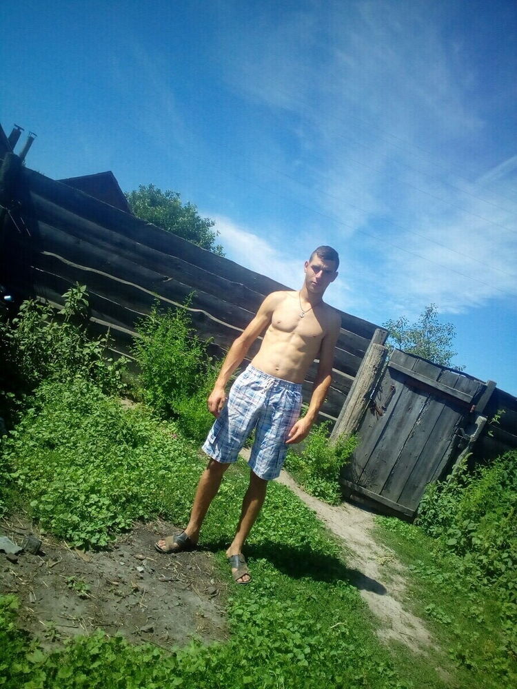  21764011  , 28 ,    