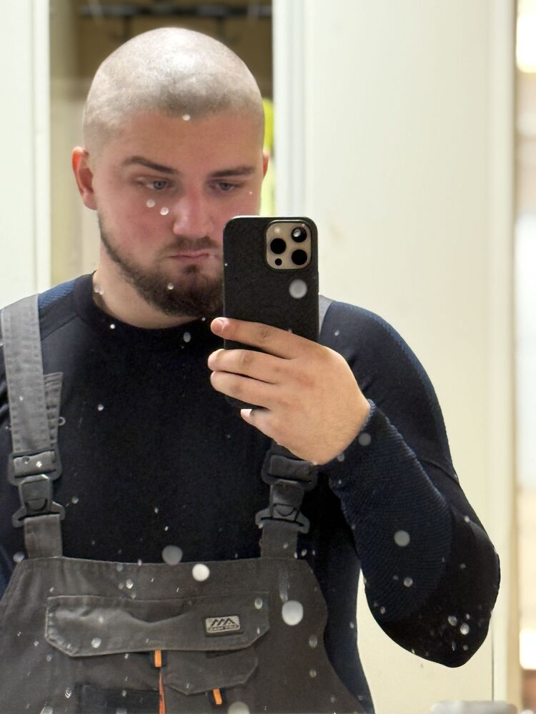 ���� 54942431 ����� Vlad, 21 ���, ���� ���������� � Skara