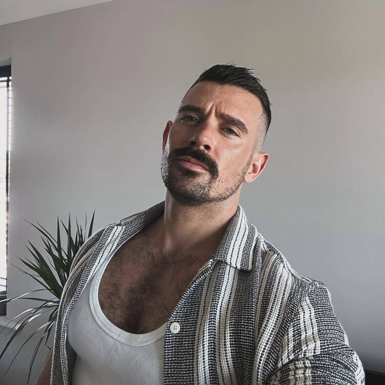 ���� 46708371 ������� ������, 37 ���, ���� ���������� � �������-��-����