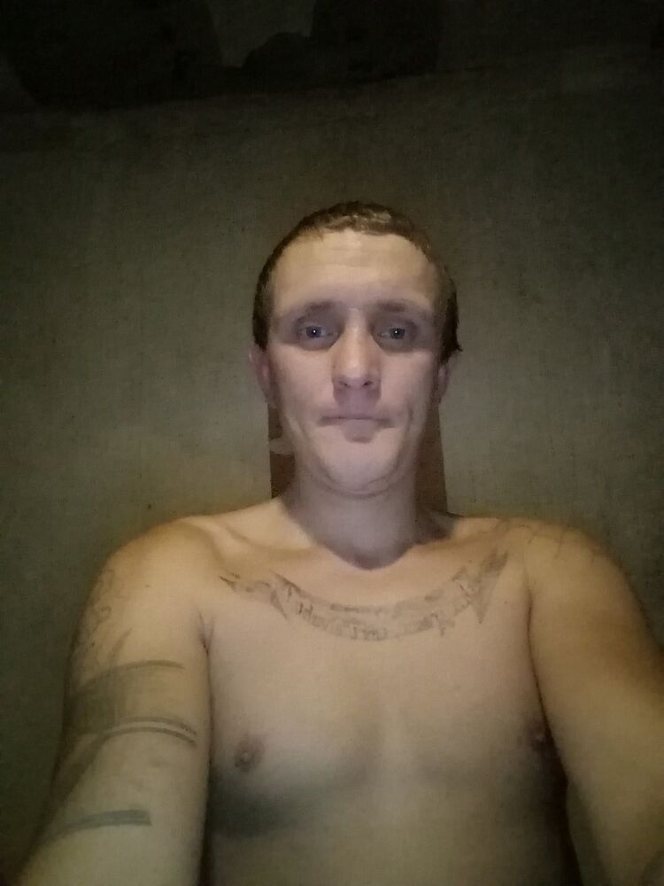  18832791  , 38 ,    