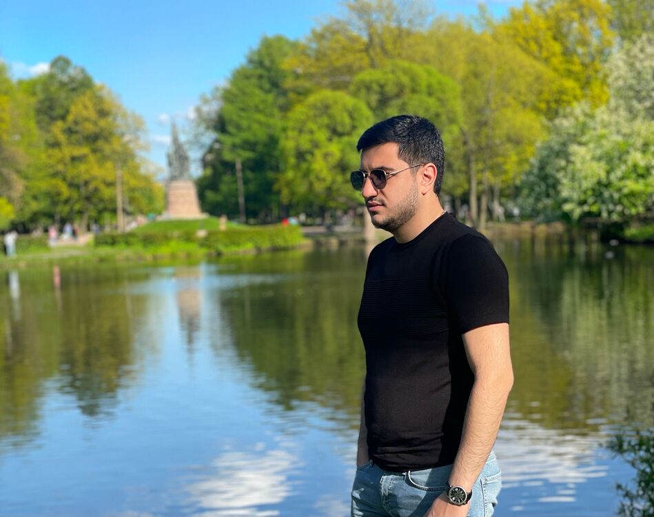  26815621  , 29 ,    -