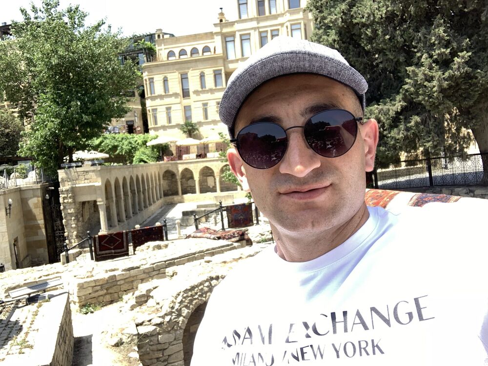  38168011  Altay, 27 ,    