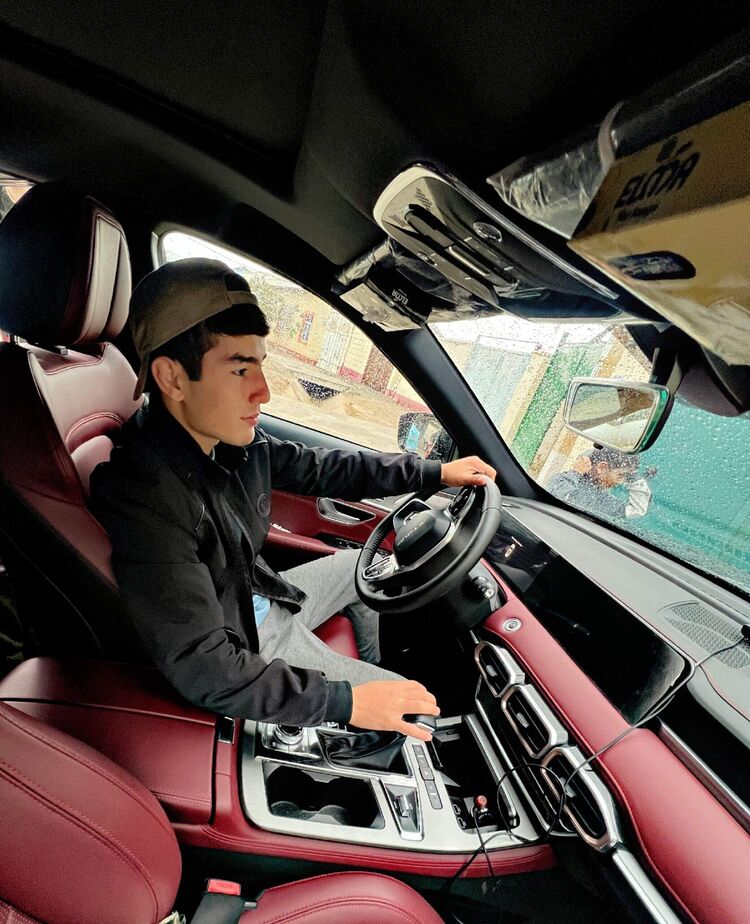 ���������� �������, ���� ������� Asad, 34 ����, ������������ ��� ������, ����� � ���������