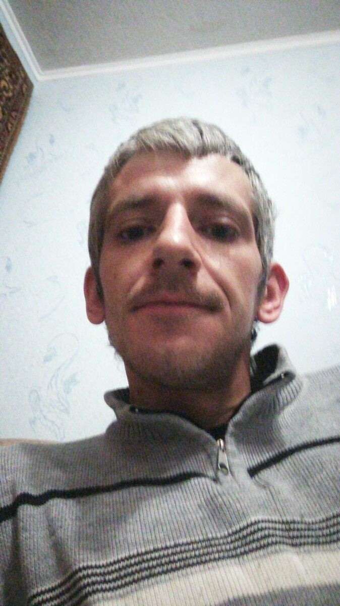  ,   Vladimir, 39 ,   , 