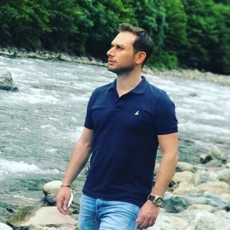  39573261  Hakan, 46 ,    