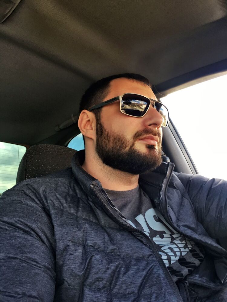  ,   Alex, 39 ,   , 
