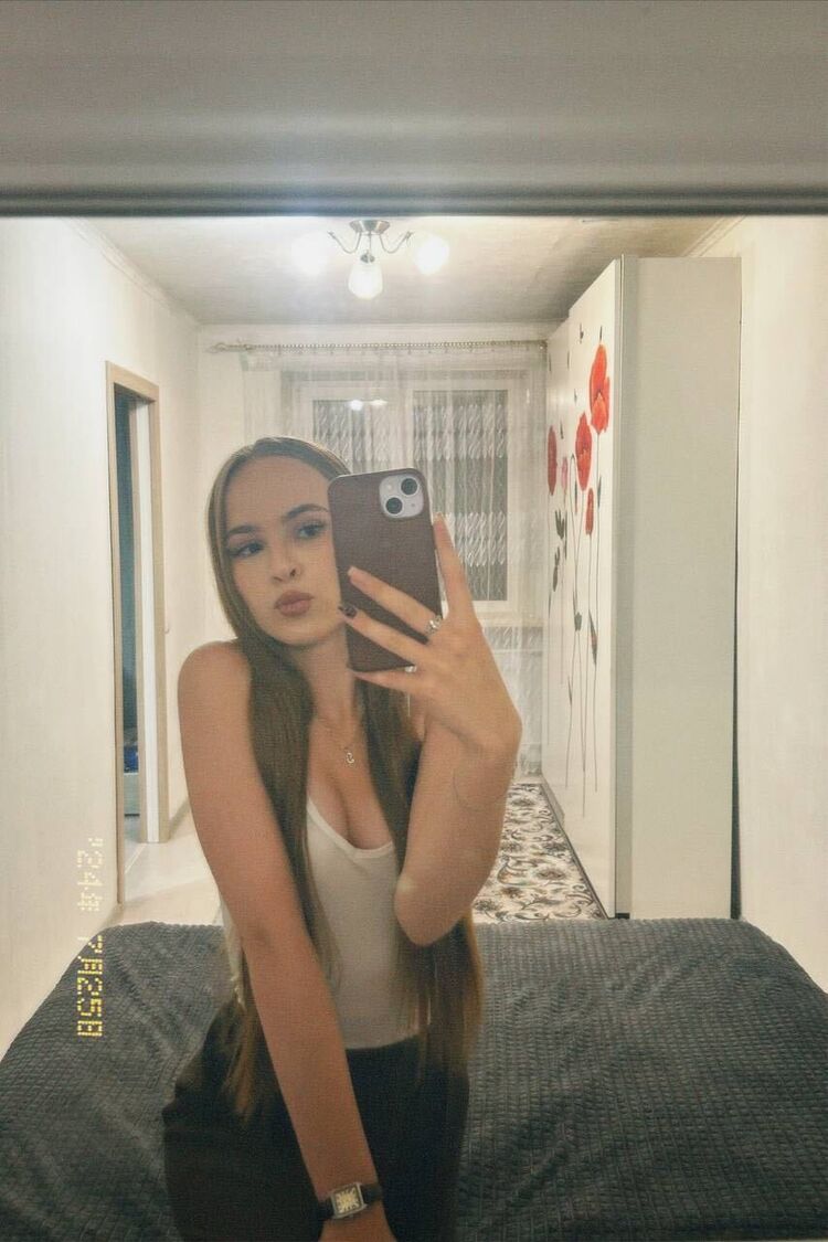  45300881  , 19 ,    
