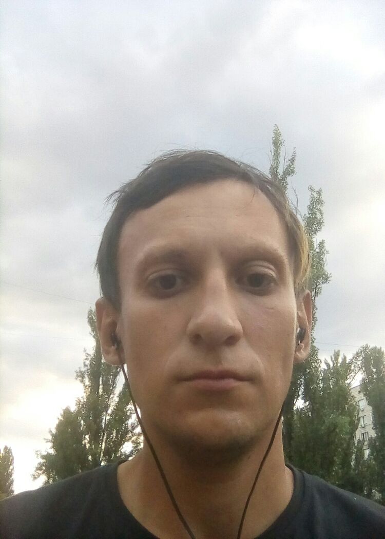  27570461  , 34 ,    