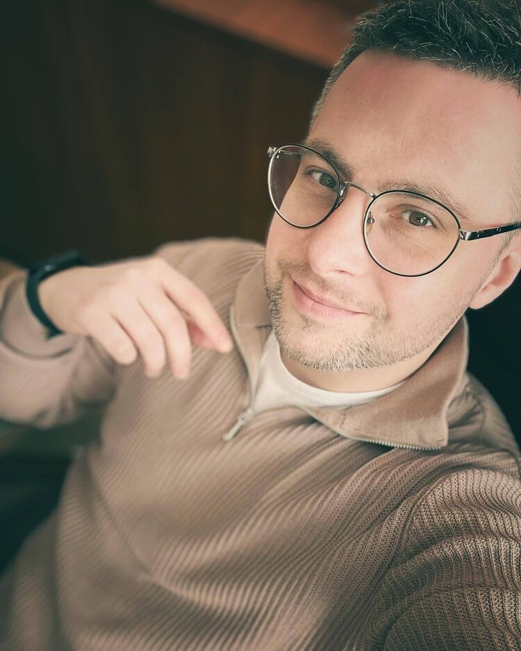 ���� 54952631 ������� �������, 62 ����, ���� ���������� � �����-����������