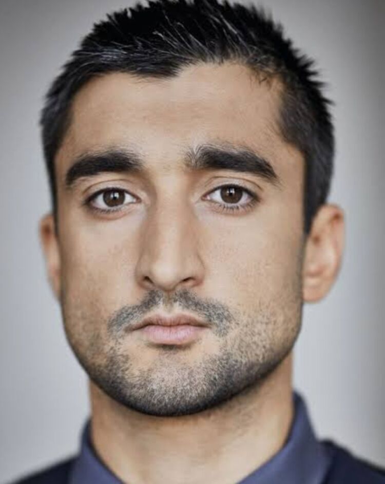  54561391  Mr anonim, 18 ,    