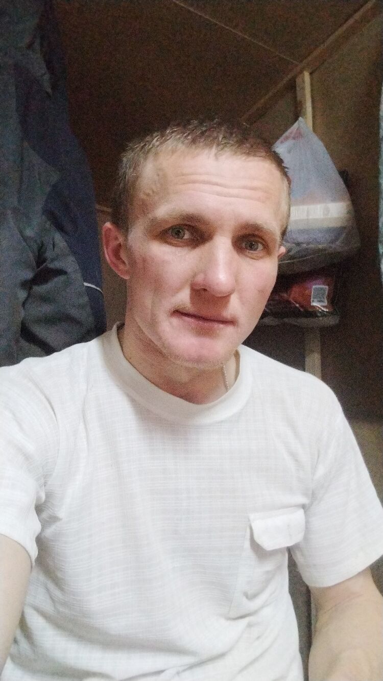  43368451  , 32 ,    