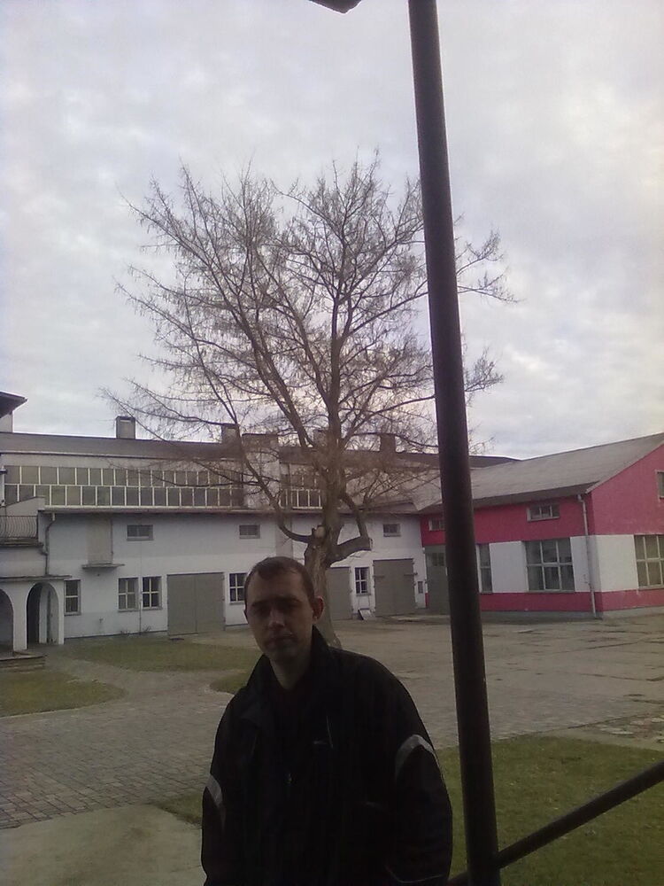  ,   Yevgenij, 44 ,   ,   , c , 