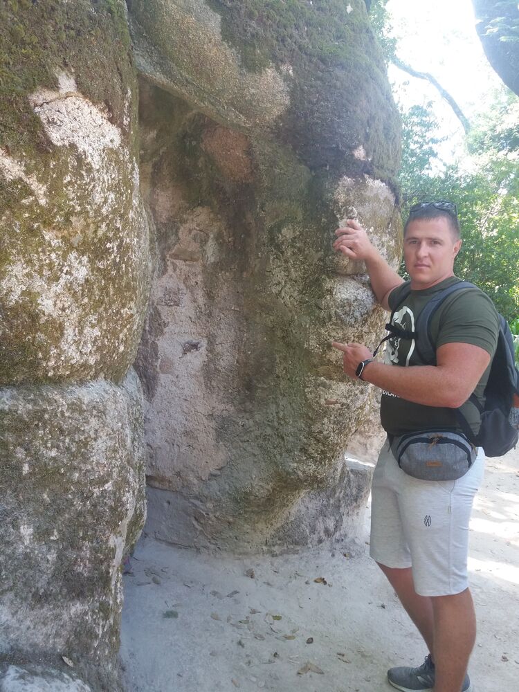  ,   Anton, 37 ,   ,   , c 