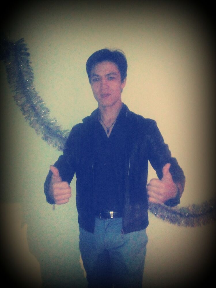  8687771  FarkhaD, 35 ,    