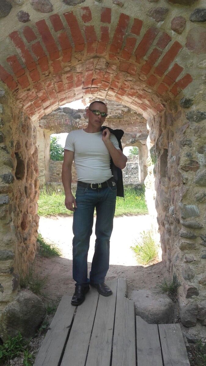  ,   Alek28154685, 39 ,   