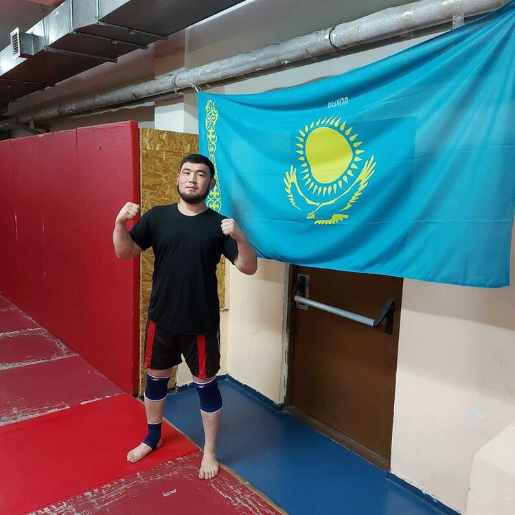 ���� 23953841 ������� ���������, 33 ����, ���� ���������� � ������