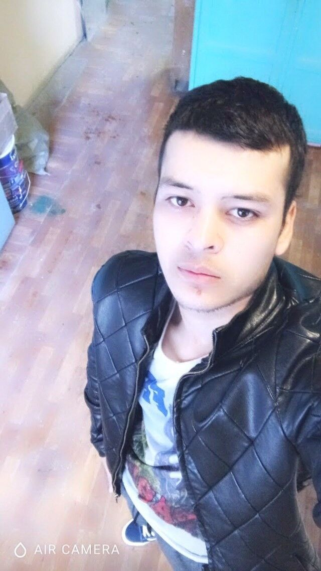  18248471  , 27 ,    -