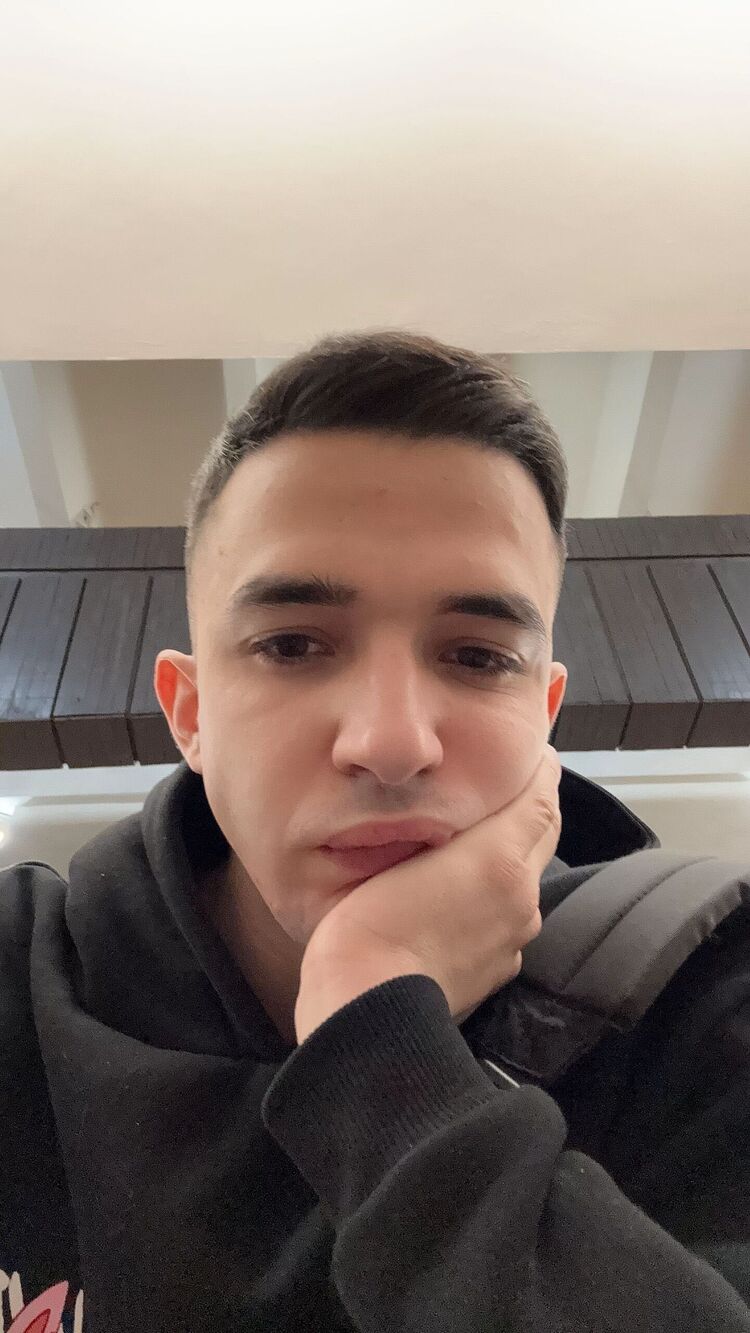  50697741  Alexey, 25 ,    