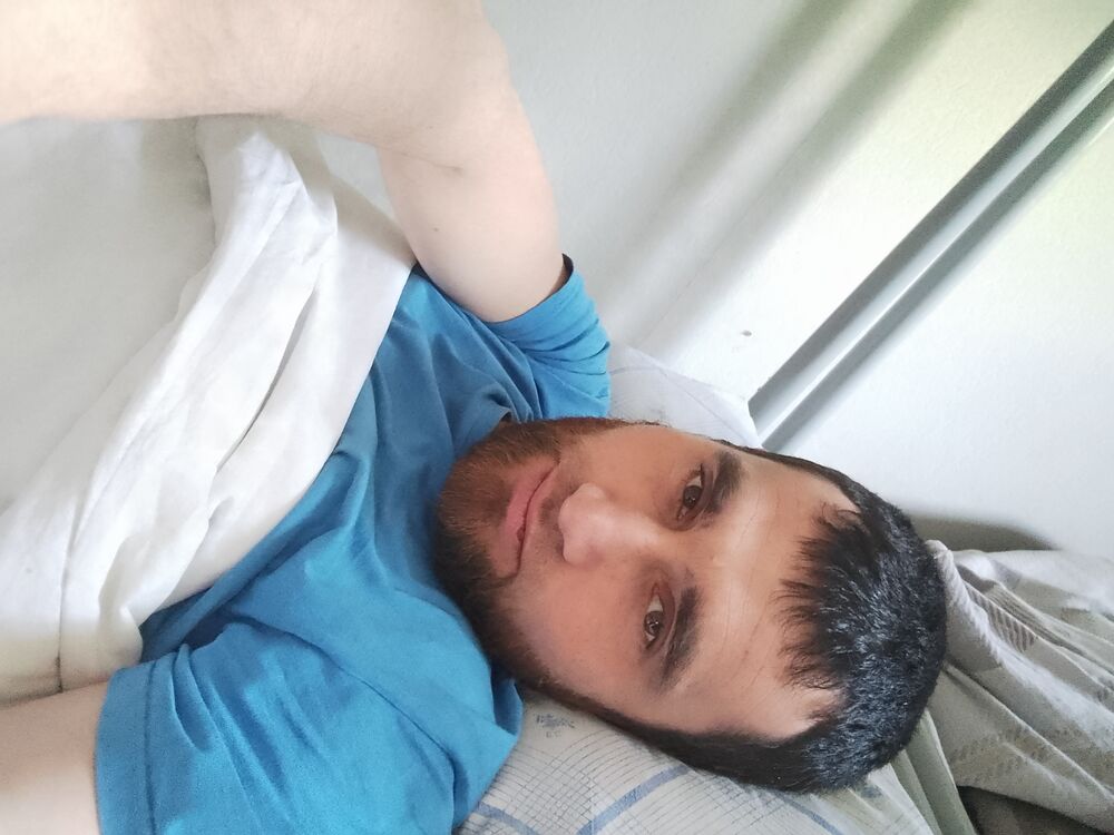  43975981  , 37 ,    