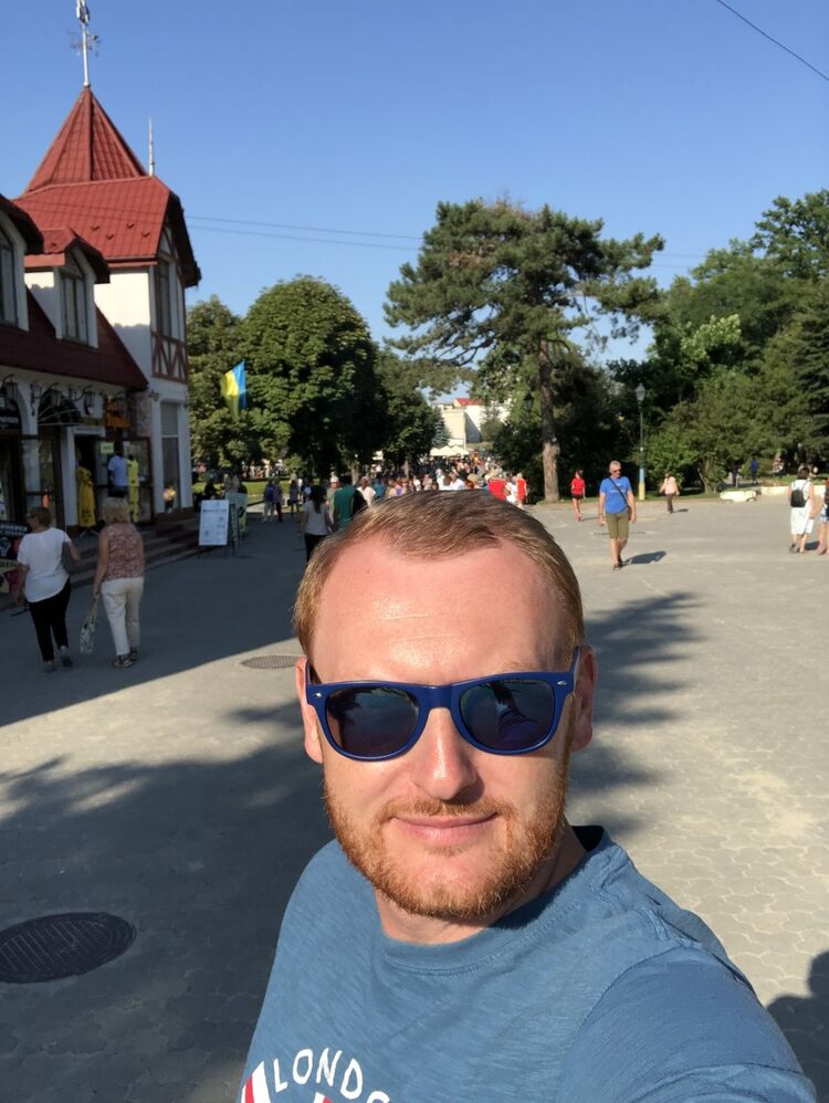  17236841  Jev, 47 ,    Frankfurt Am Main
