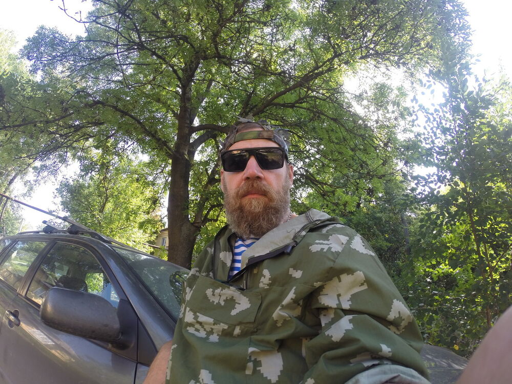  --,   , 52 ,   