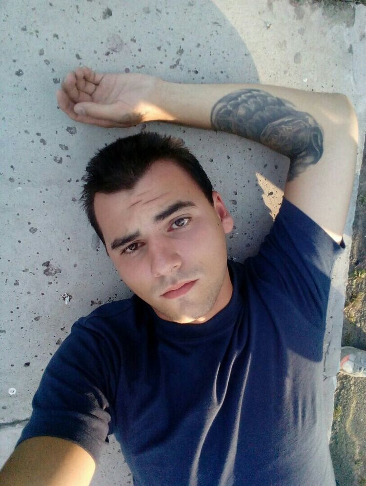  18680441  , 26 ,     