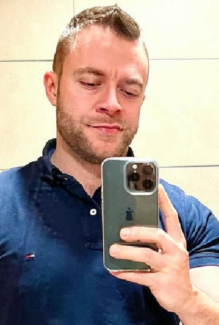  49318521  , 37 ,    --